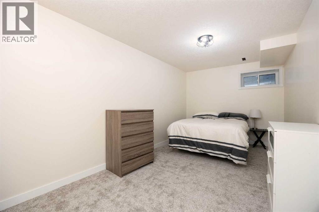 222 Berens Place Property Photo 27