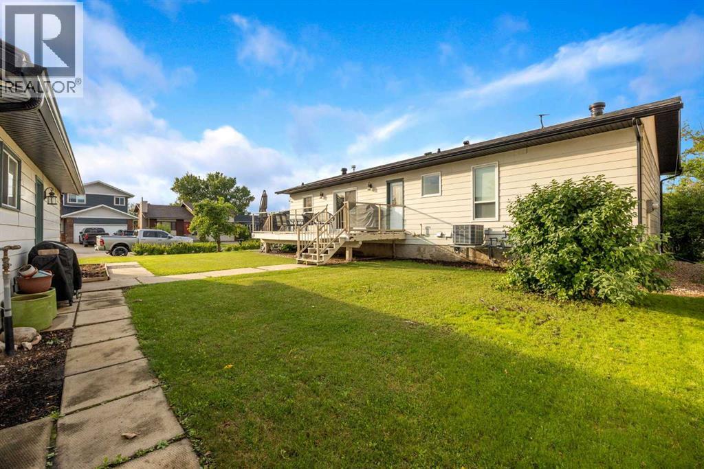 222 Berens Place Property Photo 29