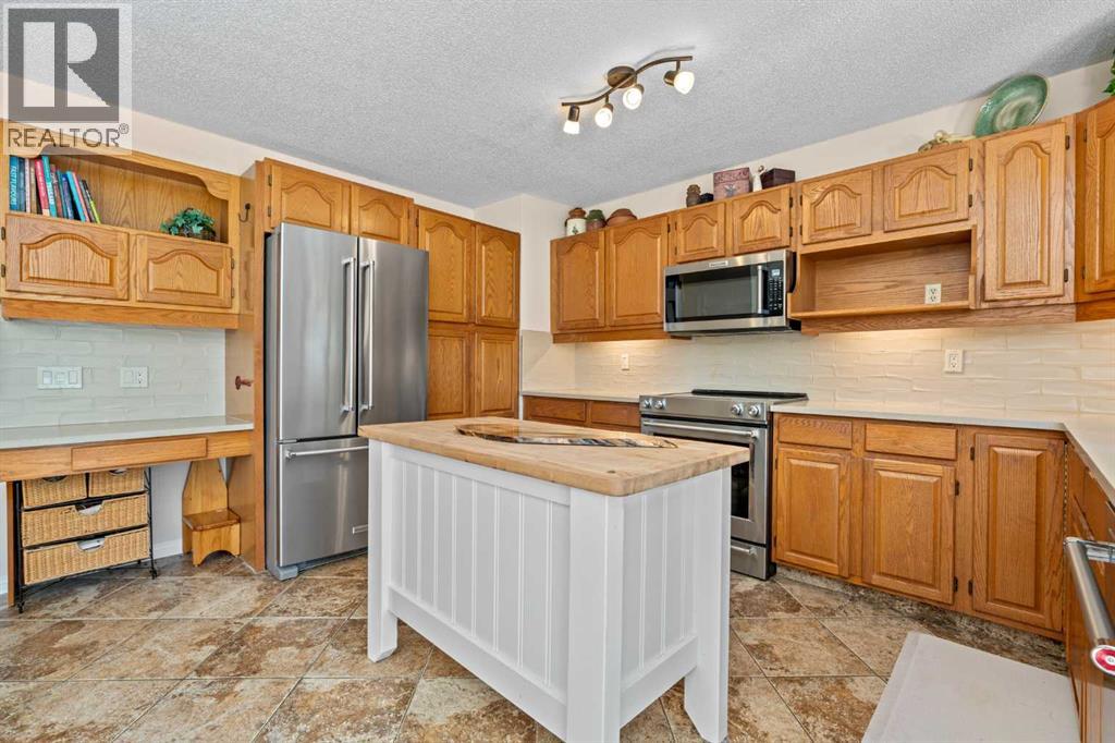87 Manyhorses Drive Property Photo 8