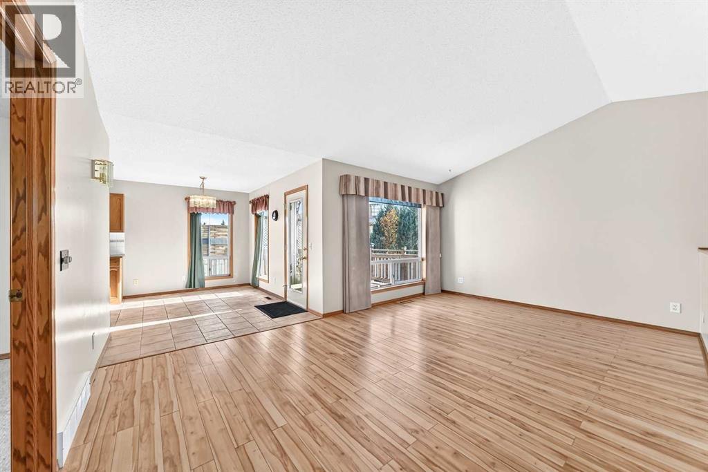 106 Elizabeth Way Se Property Photo 10