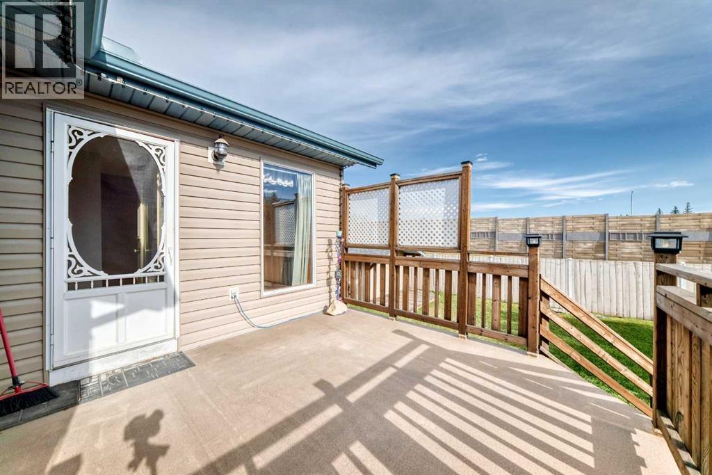 106 Elizabeth Way Se Property Photo 13