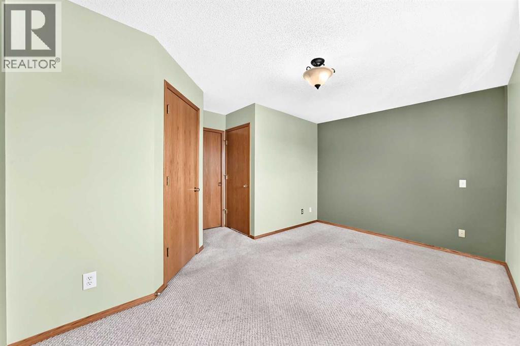 106 Elizabeth Way Se Property Photo 17
