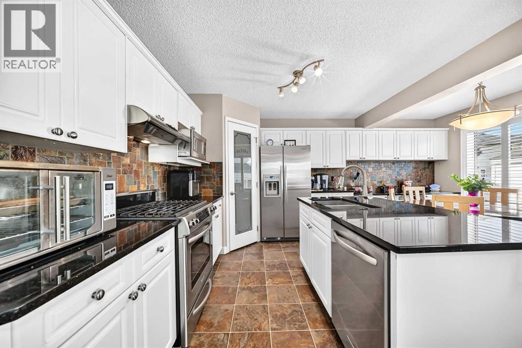 826 Applewood Drive Se Property Photo 7