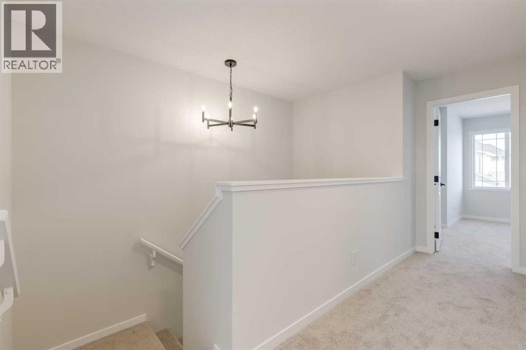 418 Montrose Crescent Se Property Photo 24
