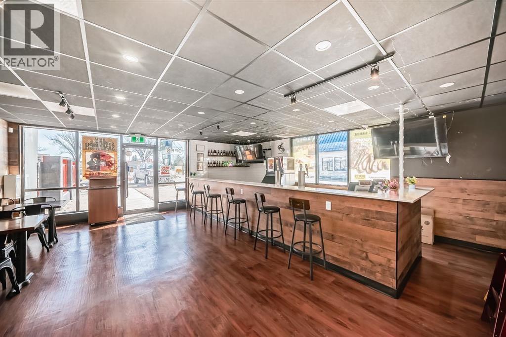 1814 Mayor Magrath Drive South Property Photo 2