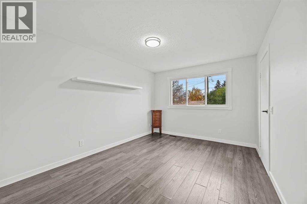 467 Queen Charlotte Road Se Property Photo 16