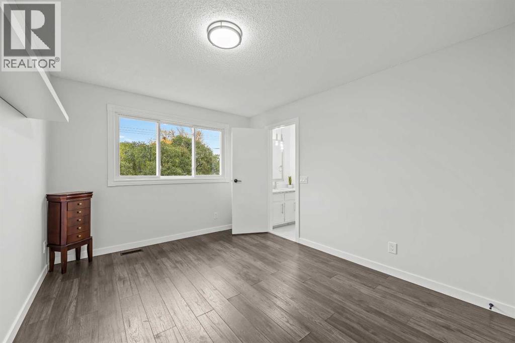 467 Queen Charlotte Road Se Property Photo 17