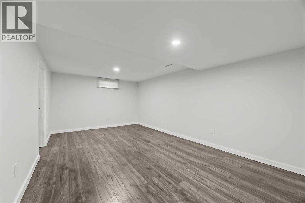 467 Queen Charlotte Road Se Property Photo 35