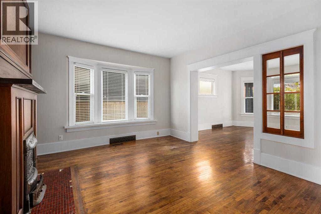 1818 18a Street Sw Property Photo 11