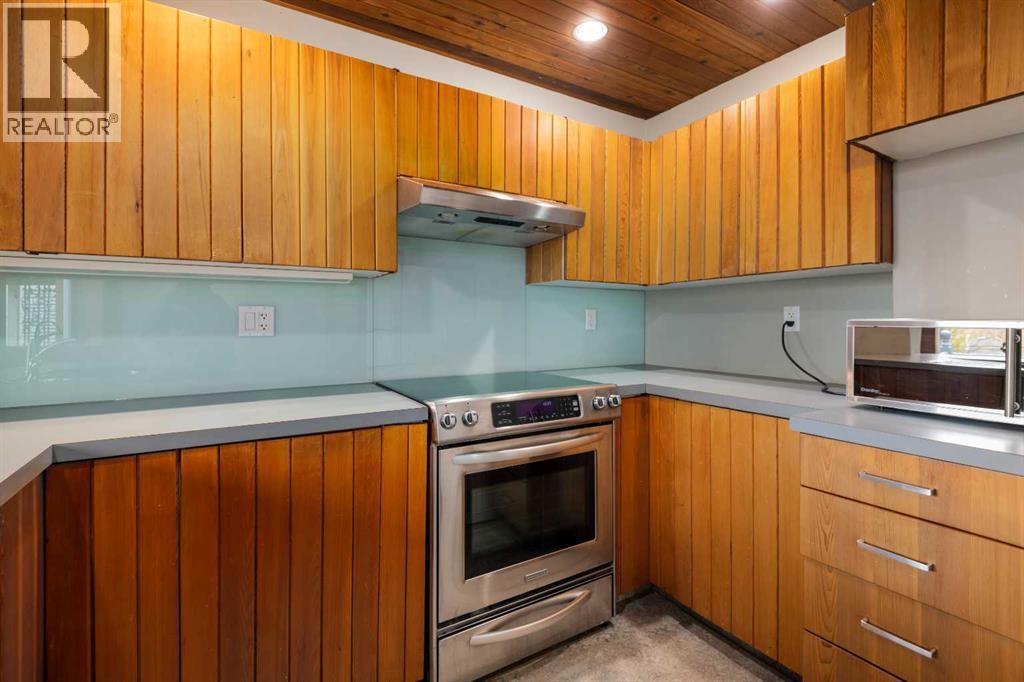 1818 18a Street Sw Property Photo 16