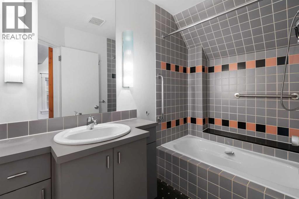 1818 18a Street Sw Property Photo 35