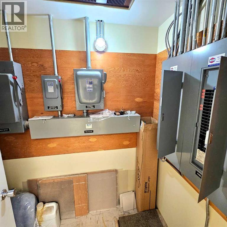 5103 3 Street Property Photo 21