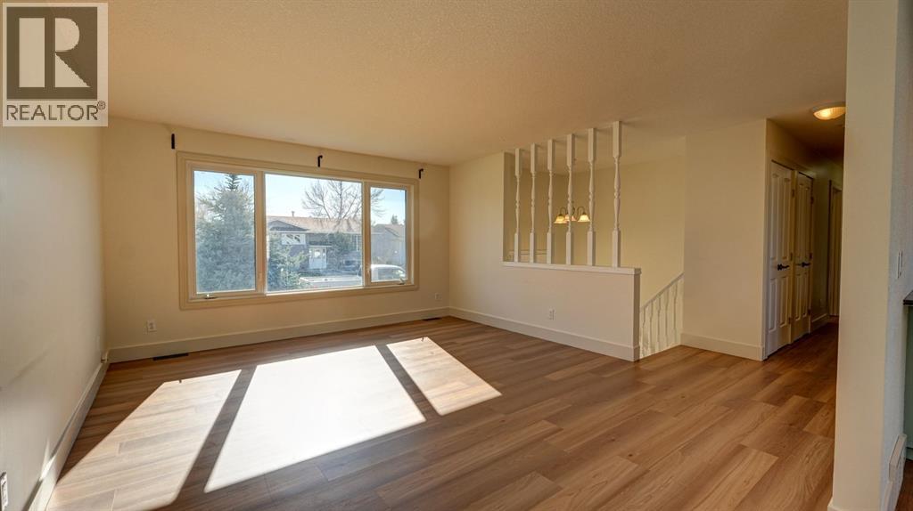 658 50a Avenue W Property Photo 10