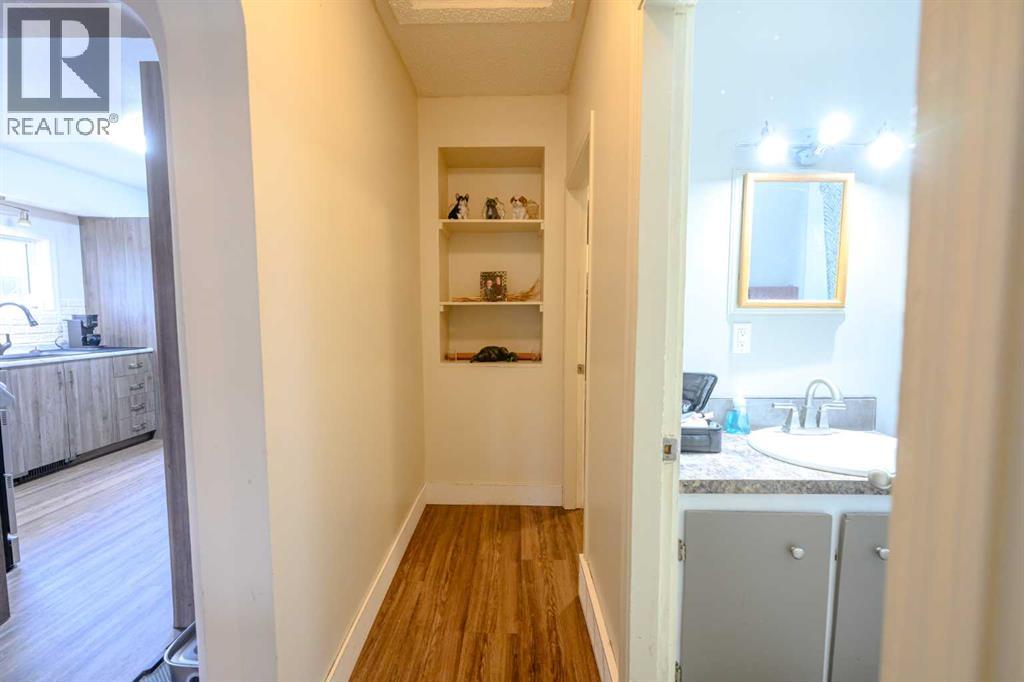 9312 104 Avenue Property Photo 11