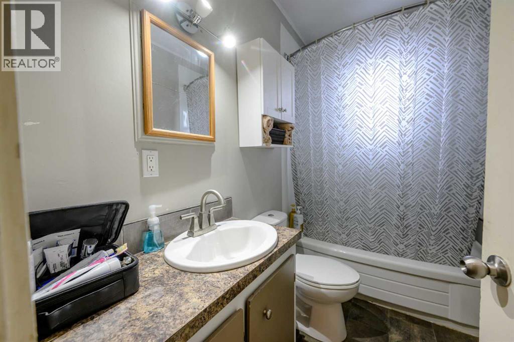 9312 104 Avenue Property Photo 12