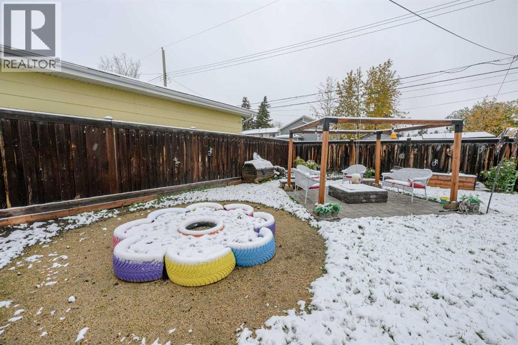 9312 104 Avenue Property Photo 22