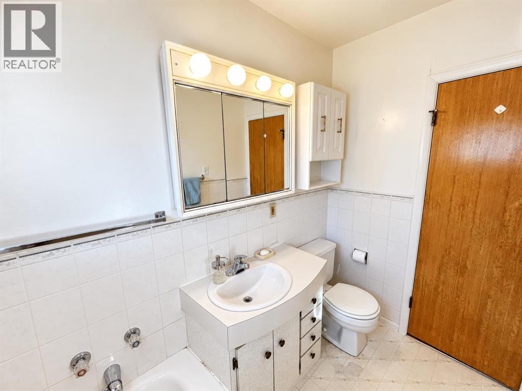 1416 18 Avenue S Property Photo 16