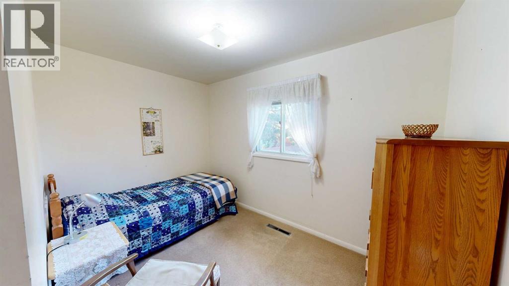 1416 18 Avenue S Property Photo 18
