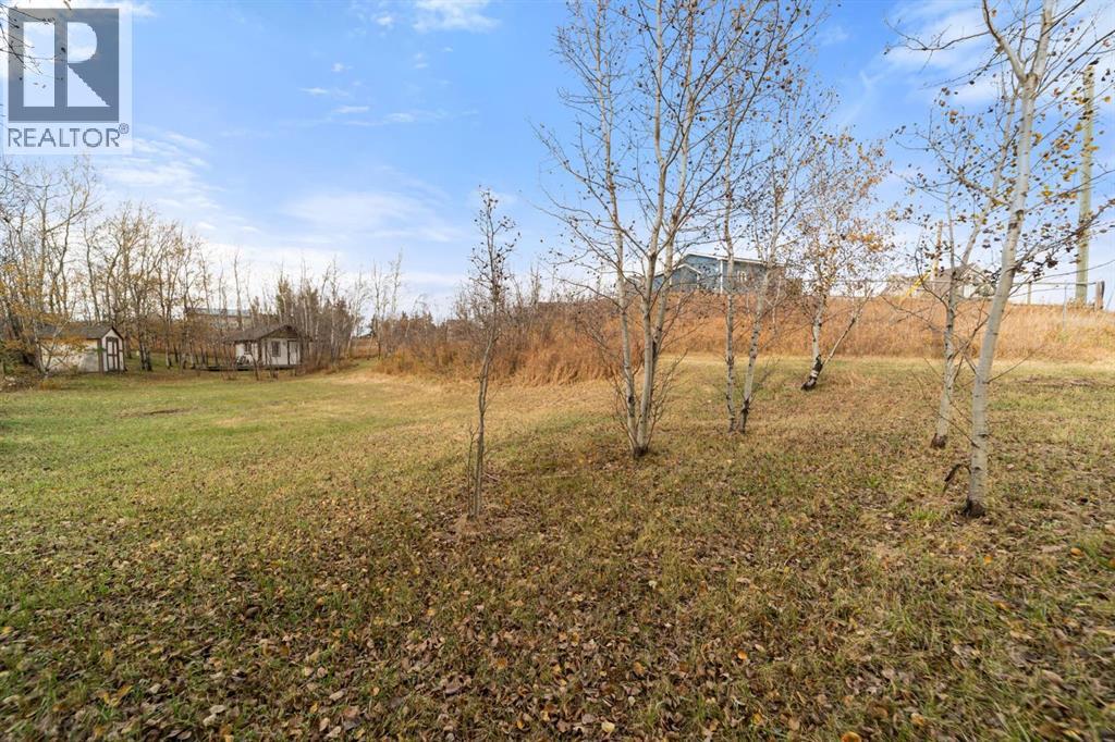 25 Earls Way Property Photo 17