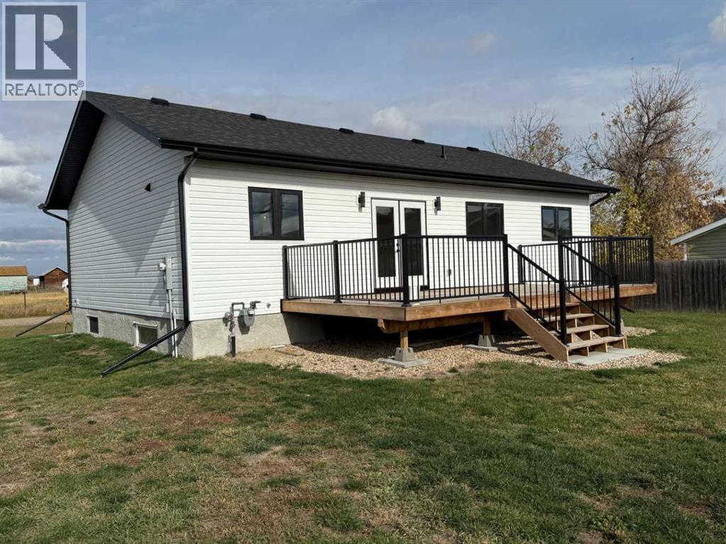 4505 53 Avenue Property Photo 5