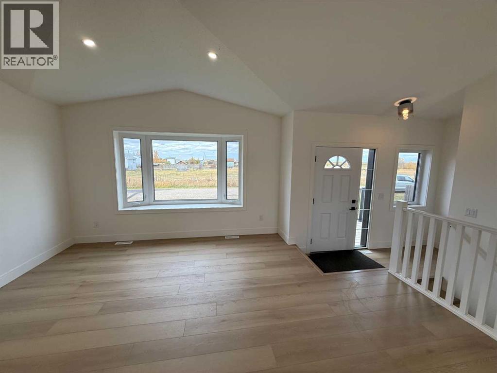 4505 53 Avenue Property Photo 12