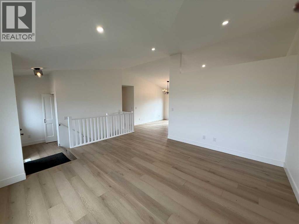 4505 53 Avenue Property Photo 13