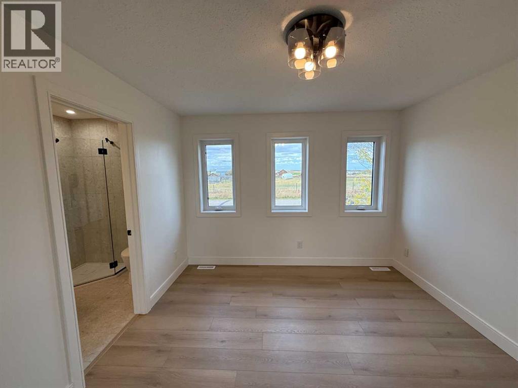 4505 53 Avenue Property Photo 18