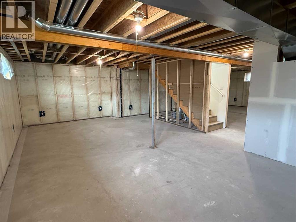 4505 53 Avenue Property Photo 34