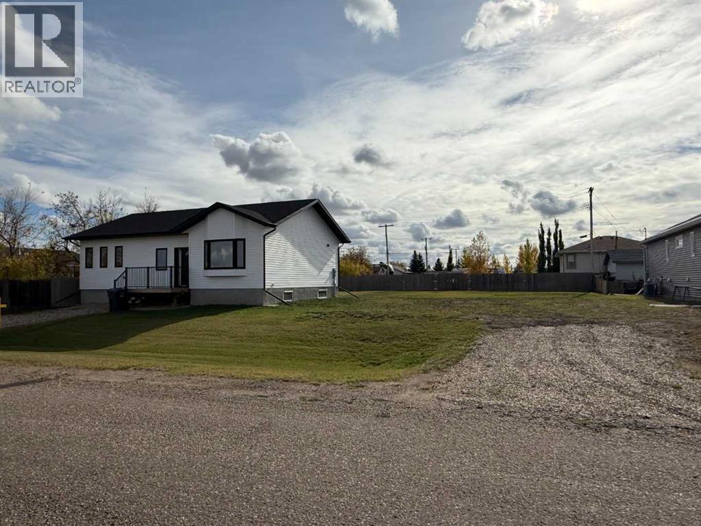 4505 53 Avenue Property Photo 49