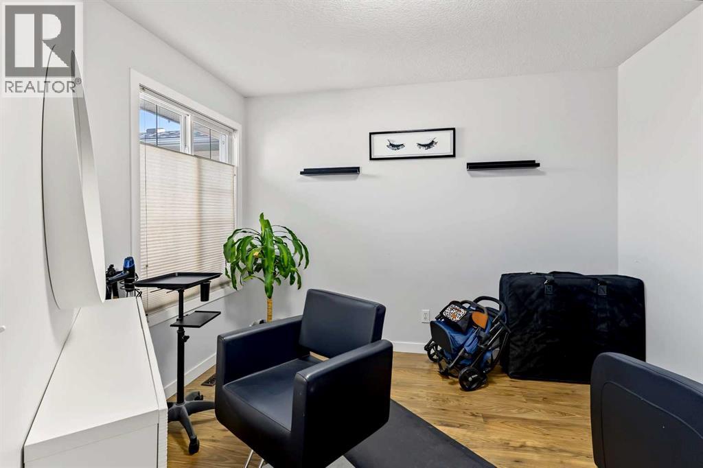 224 Hillvale Crescent Property Photo 19