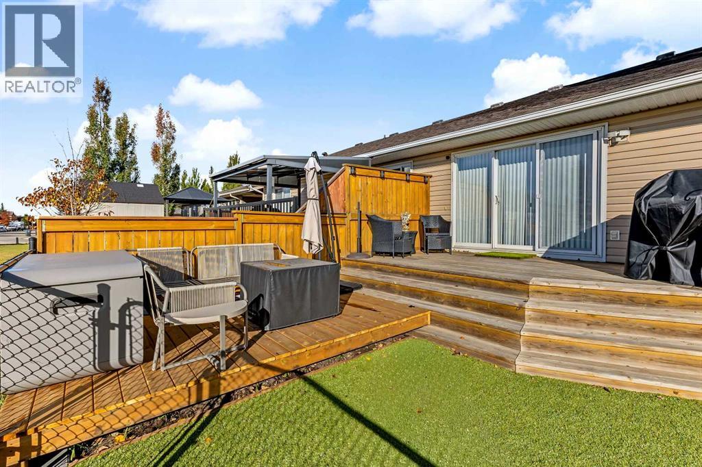 224 Hillvale Crescent Property Photo 26