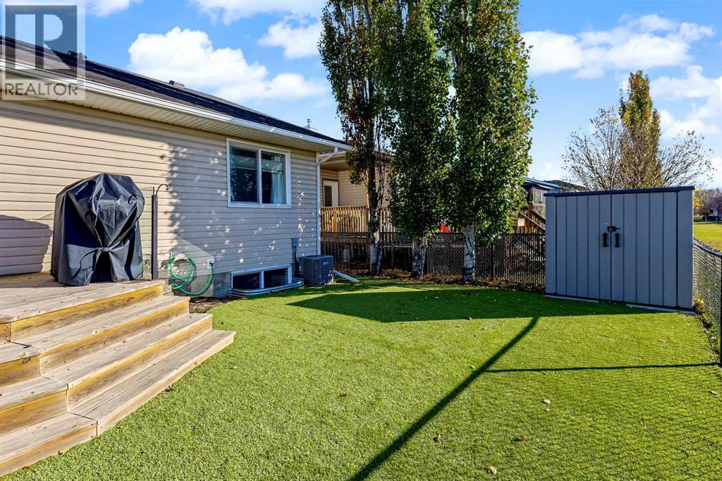 224 Hillvale Crescent Property Photo 27