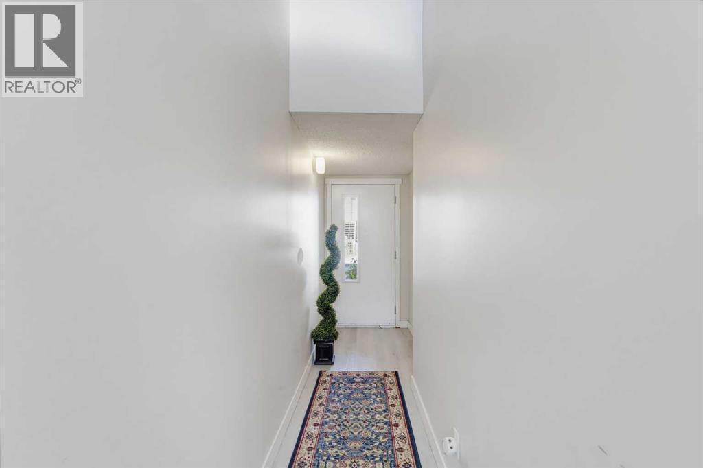 48 Copperstone Cove Se Property Photo 5