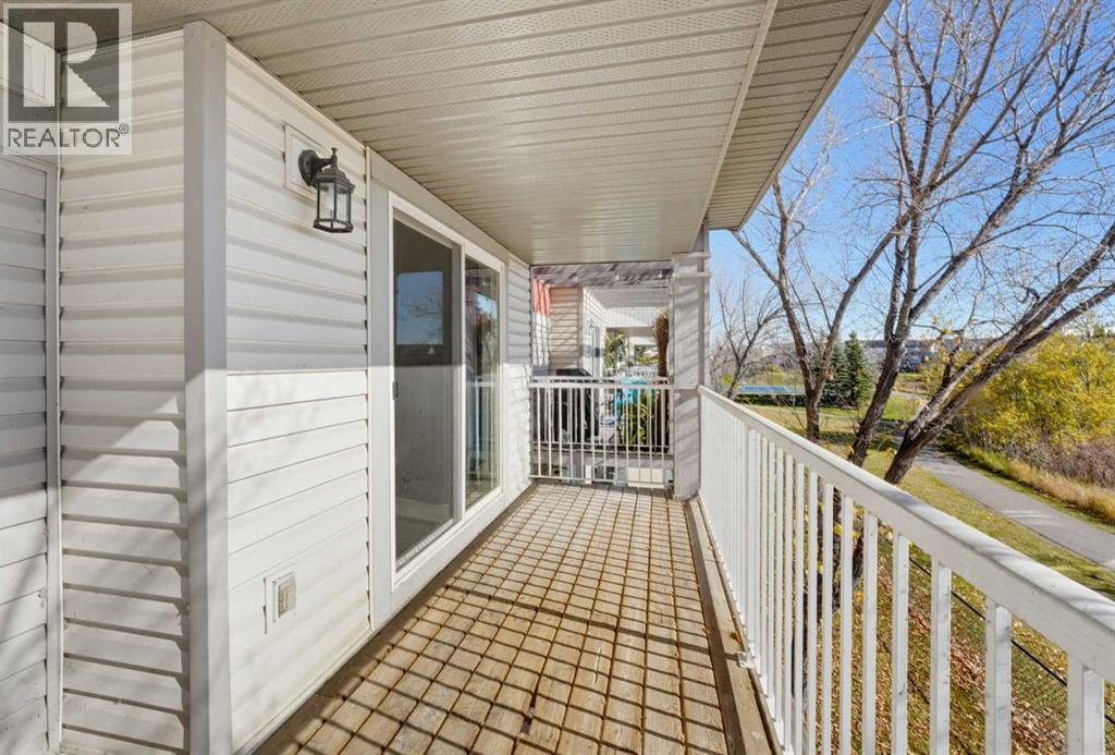 48 Copperstone Cove Se Property Photo 8