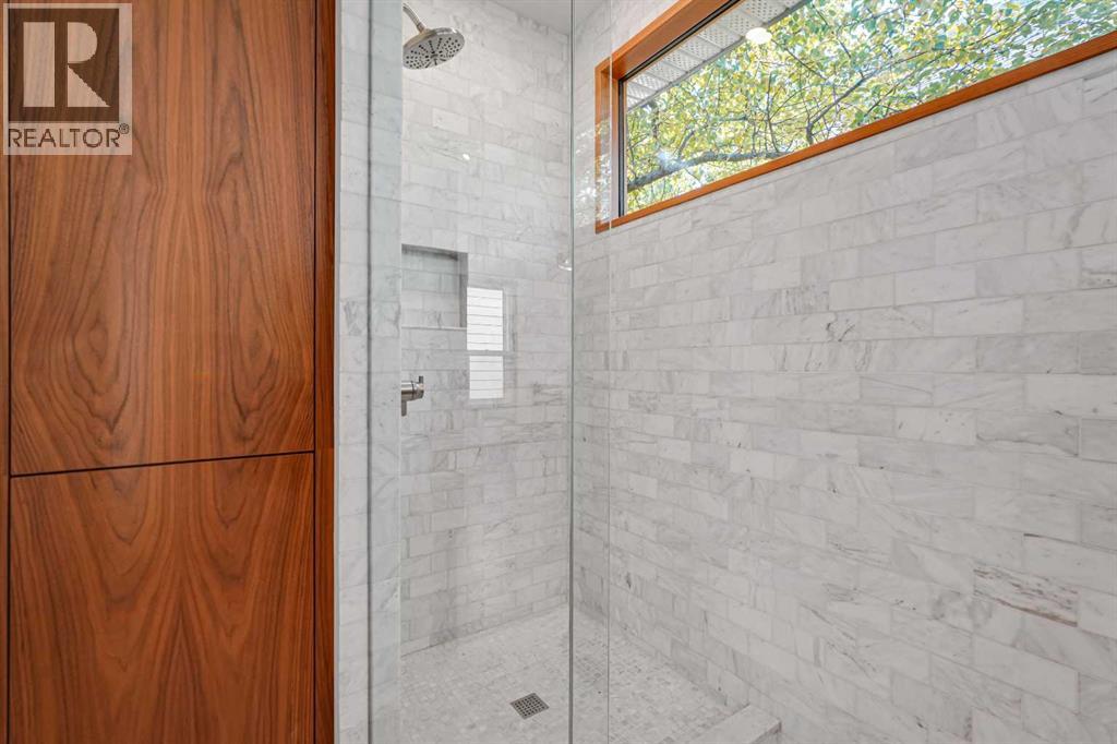 738 24 Avenue Se Property Photo 26