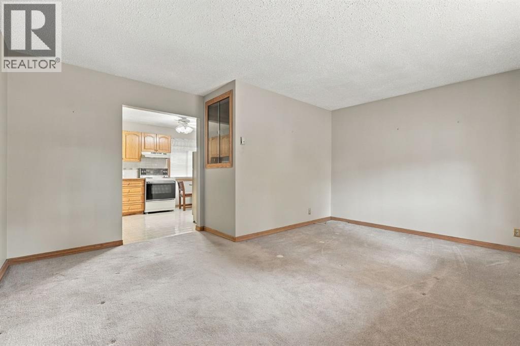 2315 22 Avenue Sw Property Photo 3
