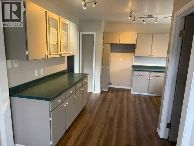 8 Mcleod Drive Property Photo 7
