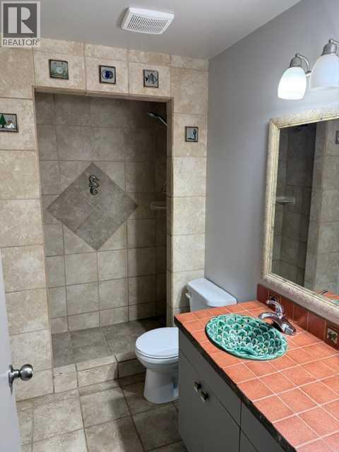 8 Mcleod Drive Property Photo 10
