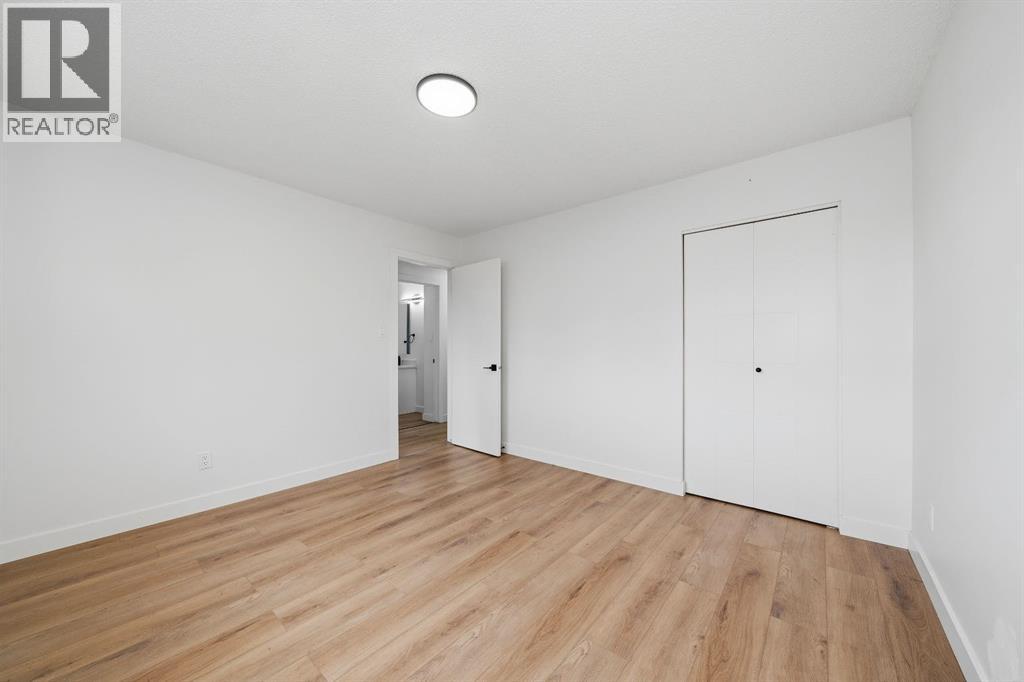 4123 30 Avenue Se Property Photo 15