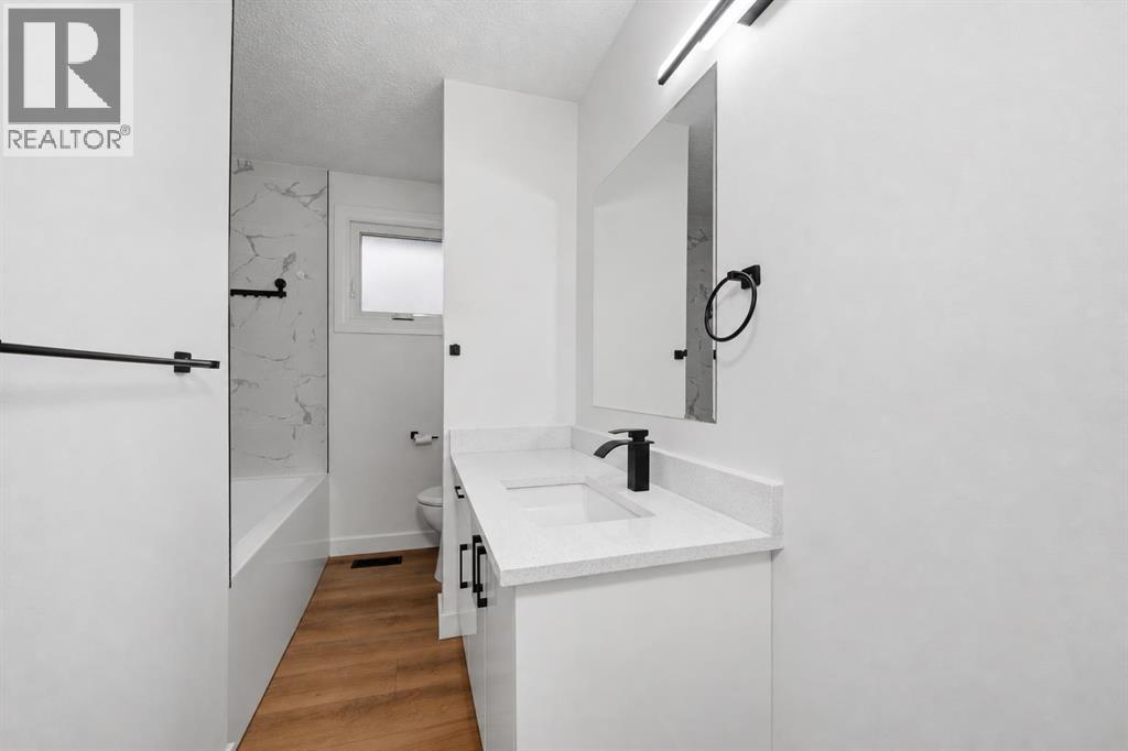 4123 30 Avenue Se Property Photo 21