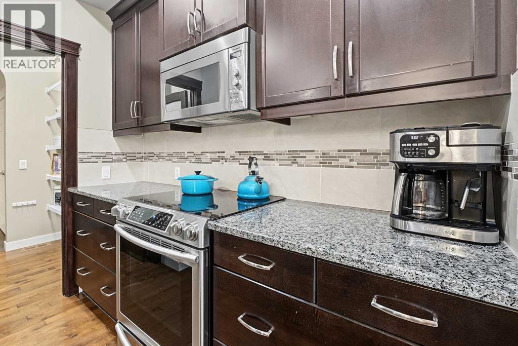 371 Evanspark Gardens Nw Property Photo 8