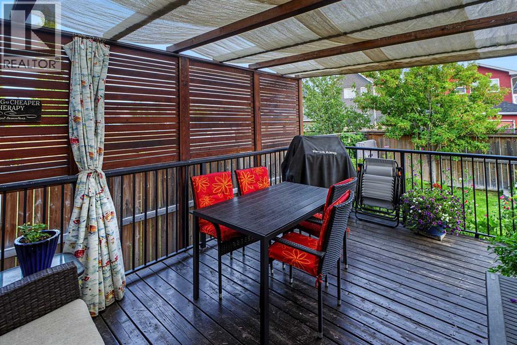 371 Evanspark Gardens Nw Property Photo 36