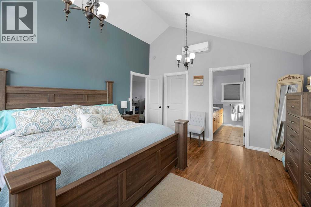 4219 46 Avenue Property Photo 25