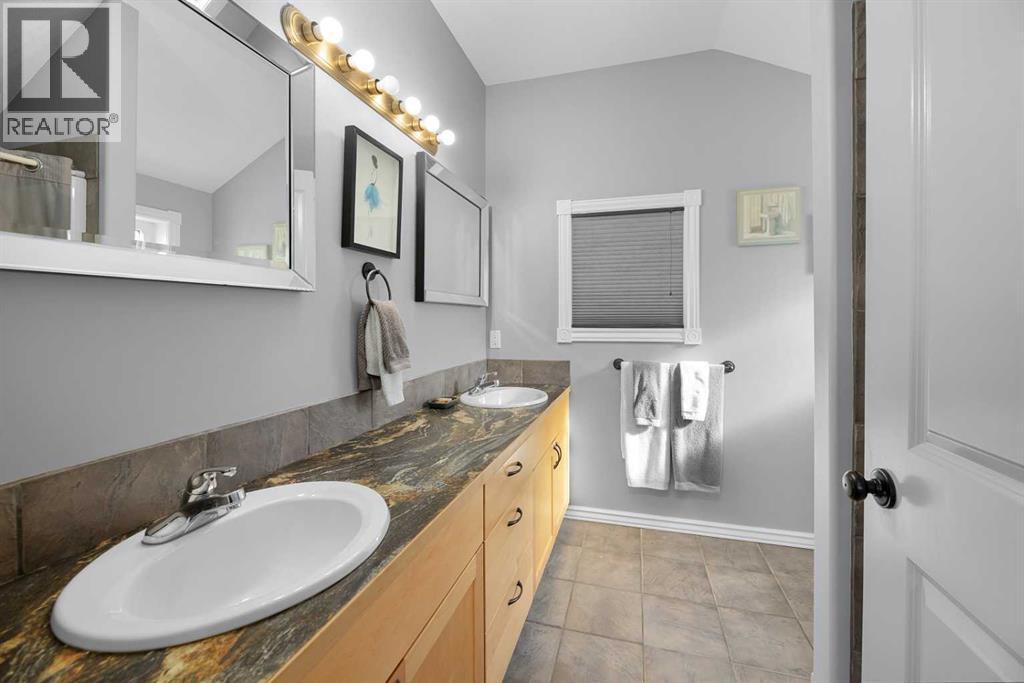 4219 46 Avenue Property Photo 26