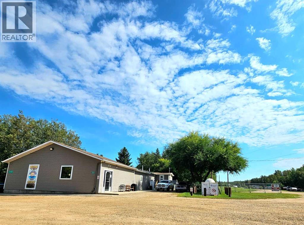 62103 133 Range Property Photo 1