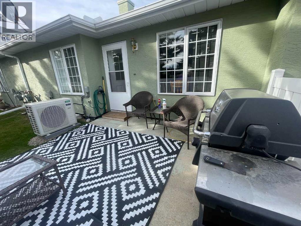 1915 17 Street Property Photo 22
