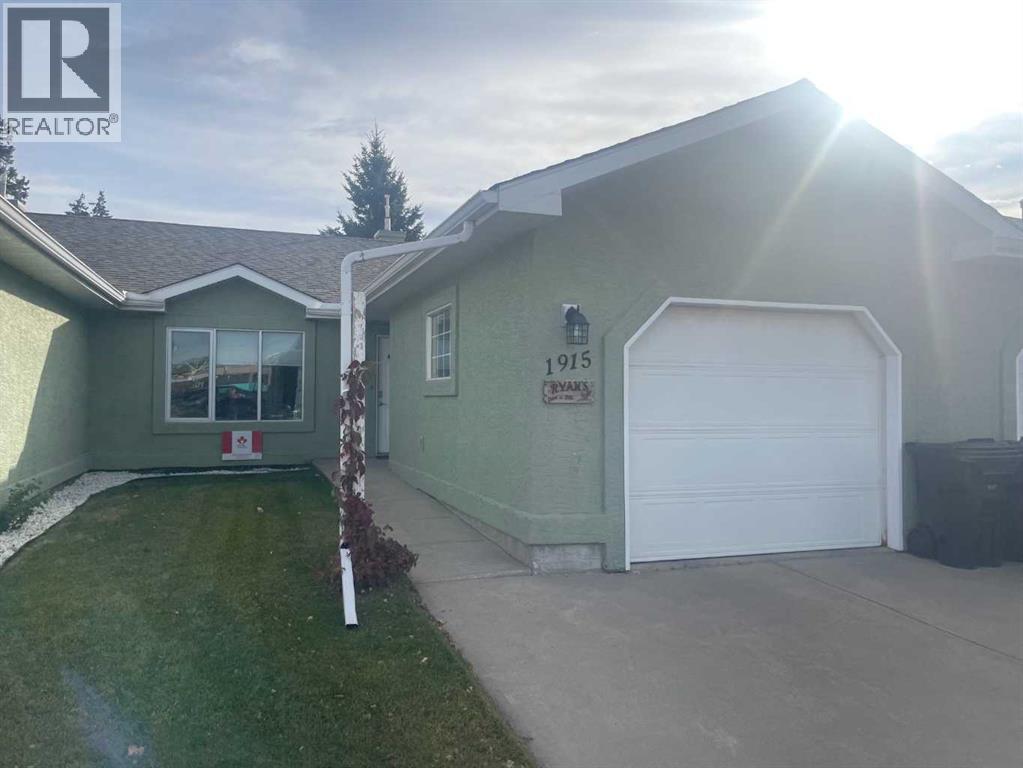 1915 17 Street Property Photo 24