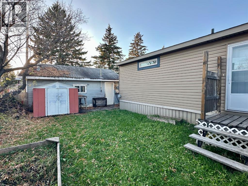 5524 Wagoner Crescent Property Photo 4