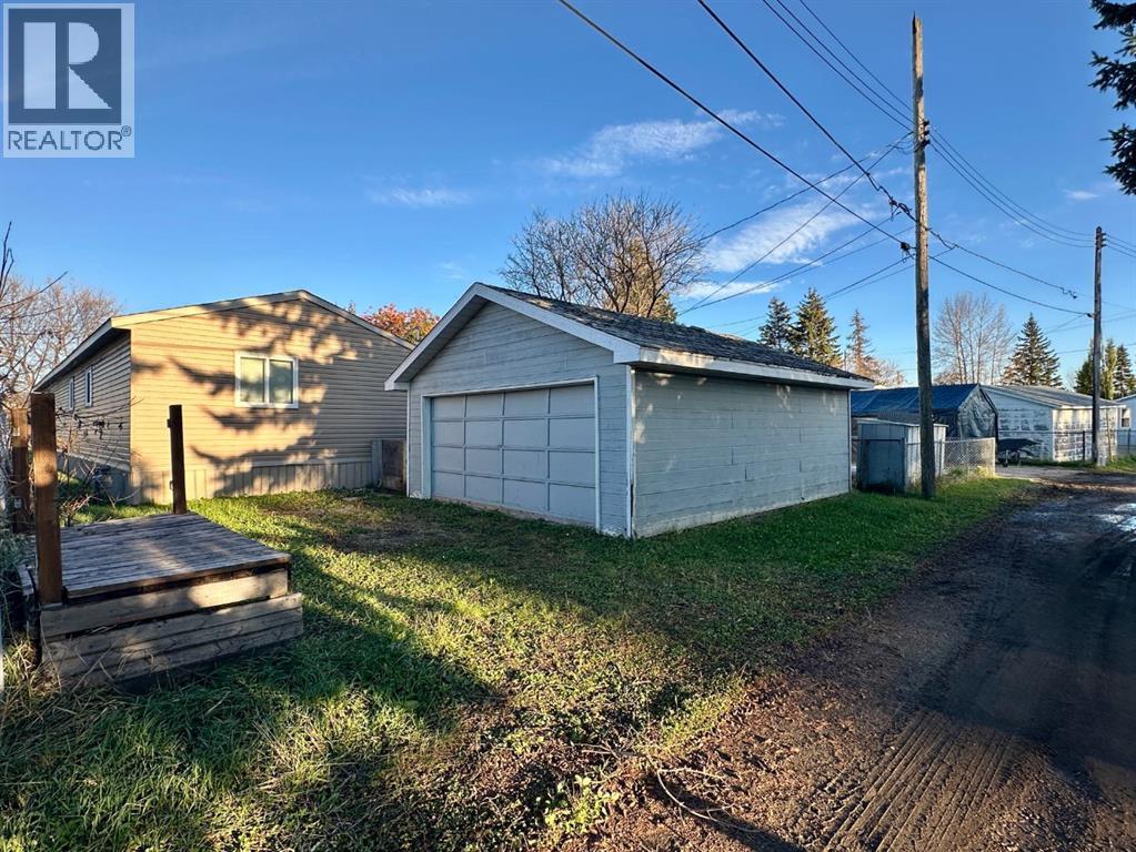 5524 Wagoner Crescent Property Photo 9