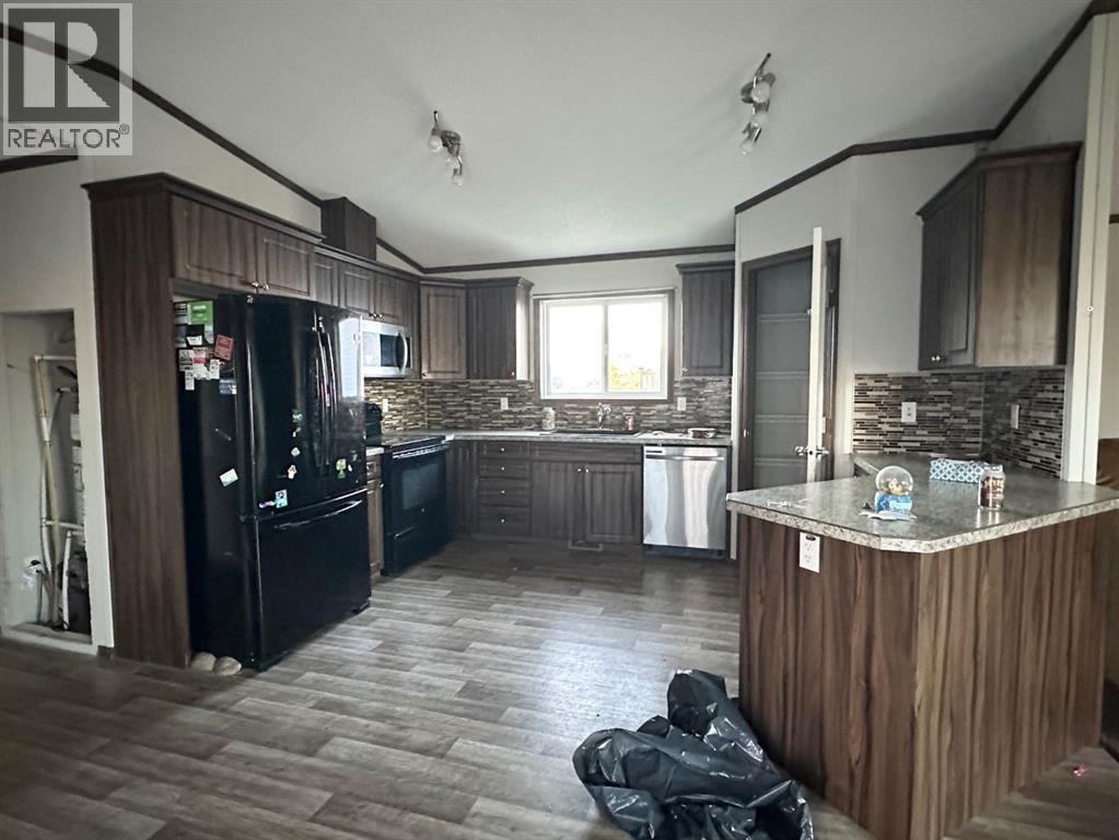 5524 Wagoner Crescent Property Photo 17